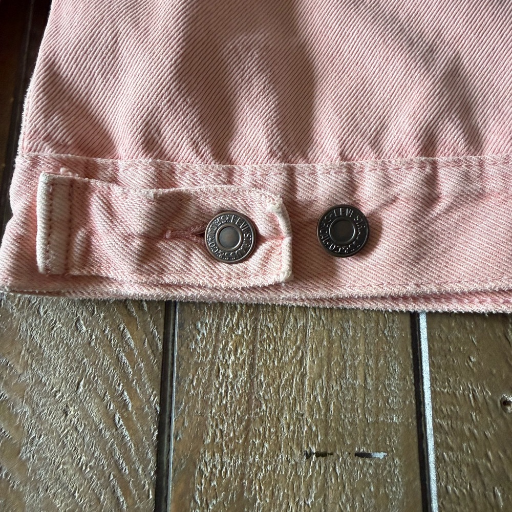 LEVI’s Original Puff Sleeve Trucker Jacket - Picture 9 of 12